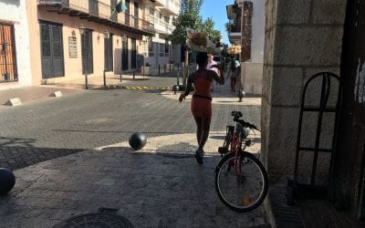 Poetry in Motion Zona Colonia, Santo Domingo, Monday evening